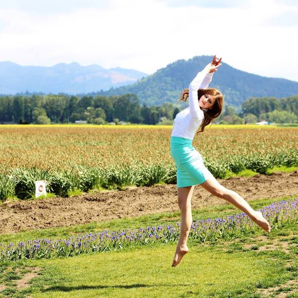 Meet your Posher, Anastasia - Picture 1 of 1